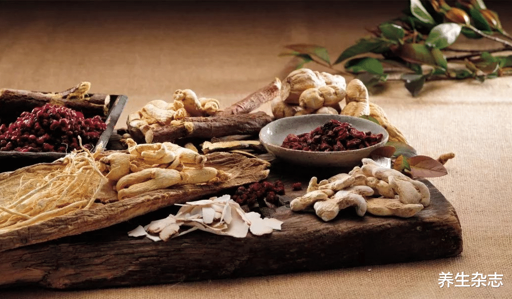 甲状腺癌|身上这里长出“肉疙瘩”,或是甲状腺癌前兆?30岁以上尤其注意