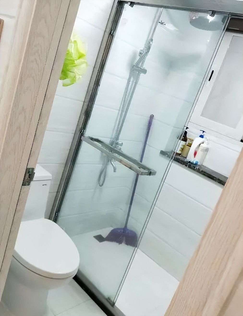 朋友来到新房参观说家具选错了,听朋友这一讲解,涨见识了