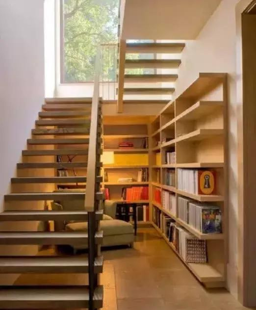 若是家里有楼梯,最好这样设计!2+1组合,直接多出一间房