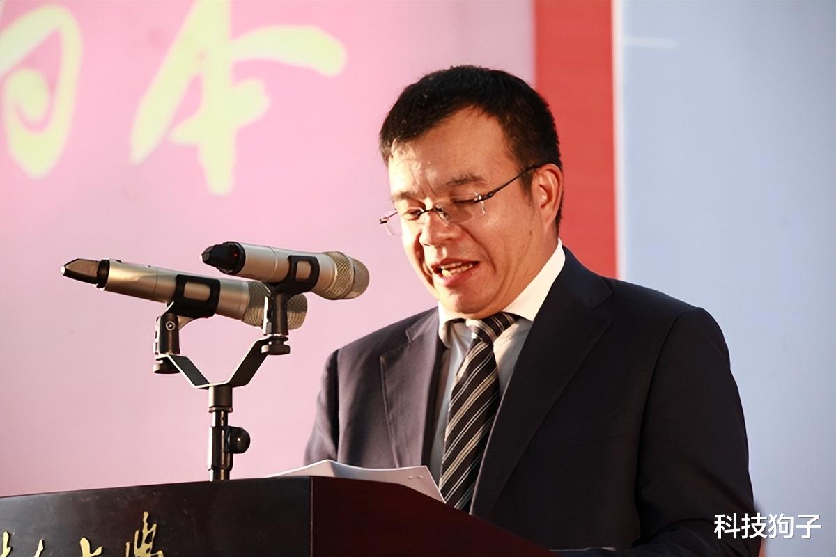 深圳市|卖掉五套房,还借来三千万!疯狂的背后是现在的217亿身价