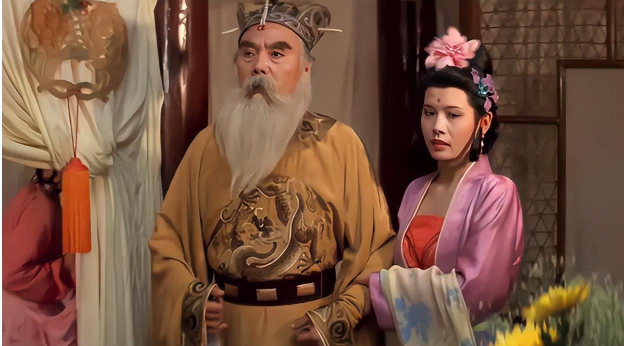 电影|电影《倚天屠龙记》演员的现状,金毛狮王误吸农药身亡!