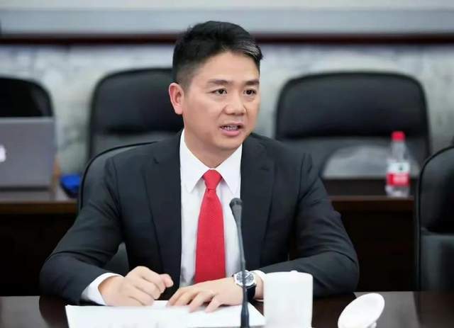 章泽天|5万美元也不给，刘强东在明州案上的强势，让刘婧尧最终绝望了？