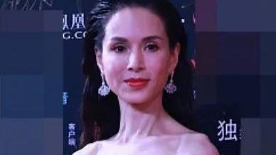 生图|活在滤镜里的“不老女神”，生图下干瘪松弛，眼神无光，原形毕露