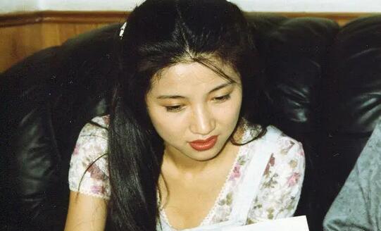 颜丙燕|她是尉迟兰心 她是肖红 她也是李宝莉 50岁影后拒接综艺赚快钱