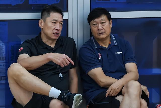 上海男篮|大魔王周琦重回CBA？李春江已正式报价，下赛季上海队真不容小觑