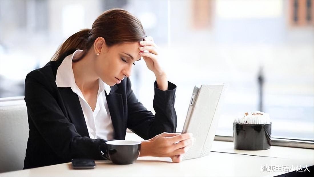 维生素C|中老年人害怕得脑梗?提醒:除了烟酒,五件事也是“祸根”