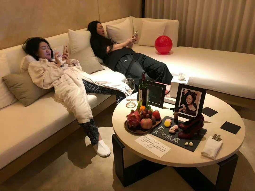 朱莉|小s女儿爆料父母已经分居，反遭母亲怒骂：忘恩负义的小孩