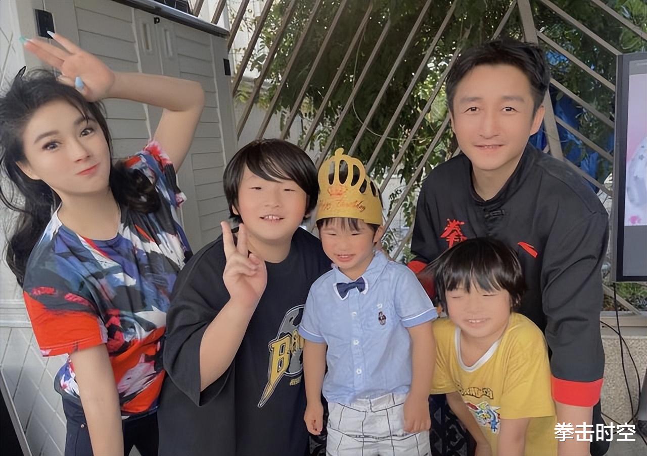 邹市明|冉莹颖要生四胎!中国拳击第一美女拼命减肥,要给邹市明生个女儿