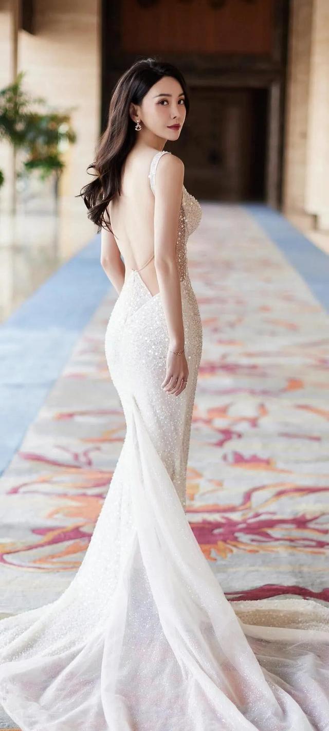 任嘉伦|于文文,完美身材