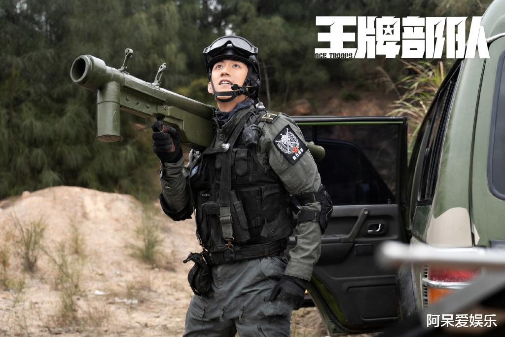 顾一野|王牌部队:男女主角在演偶像剧,只有顾一野在认真搞事业