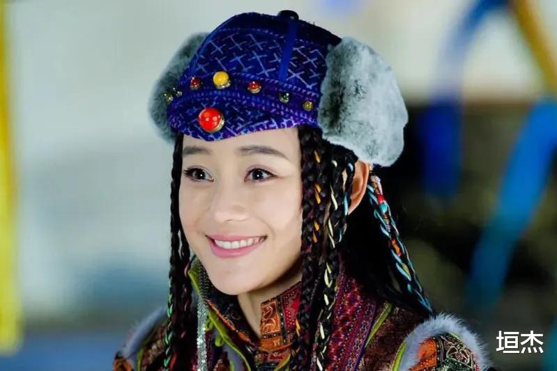 殷桃|前脚吹“绝色美人”,后脚就被配角狠狠艳压,这些女明星图啥啊