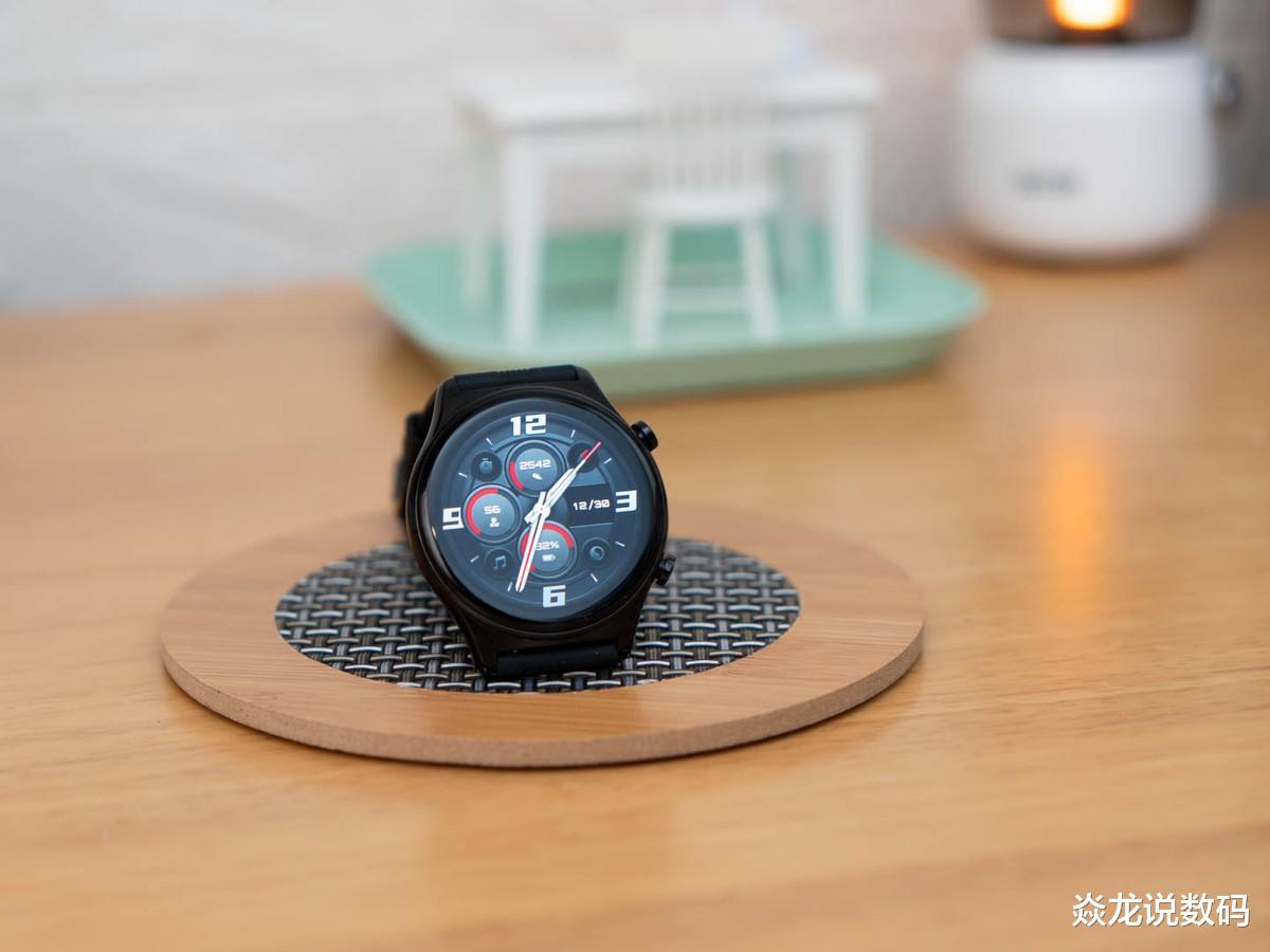 榮耀|繼手機、電腦之后的第三塊屏來了，榮耀手表GS 3全面體驗