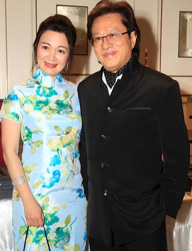 笑傲江湖|《笑傲江湖》演员今昔,小师妹2次嫁豪门,“五岳掌门人”都已逝