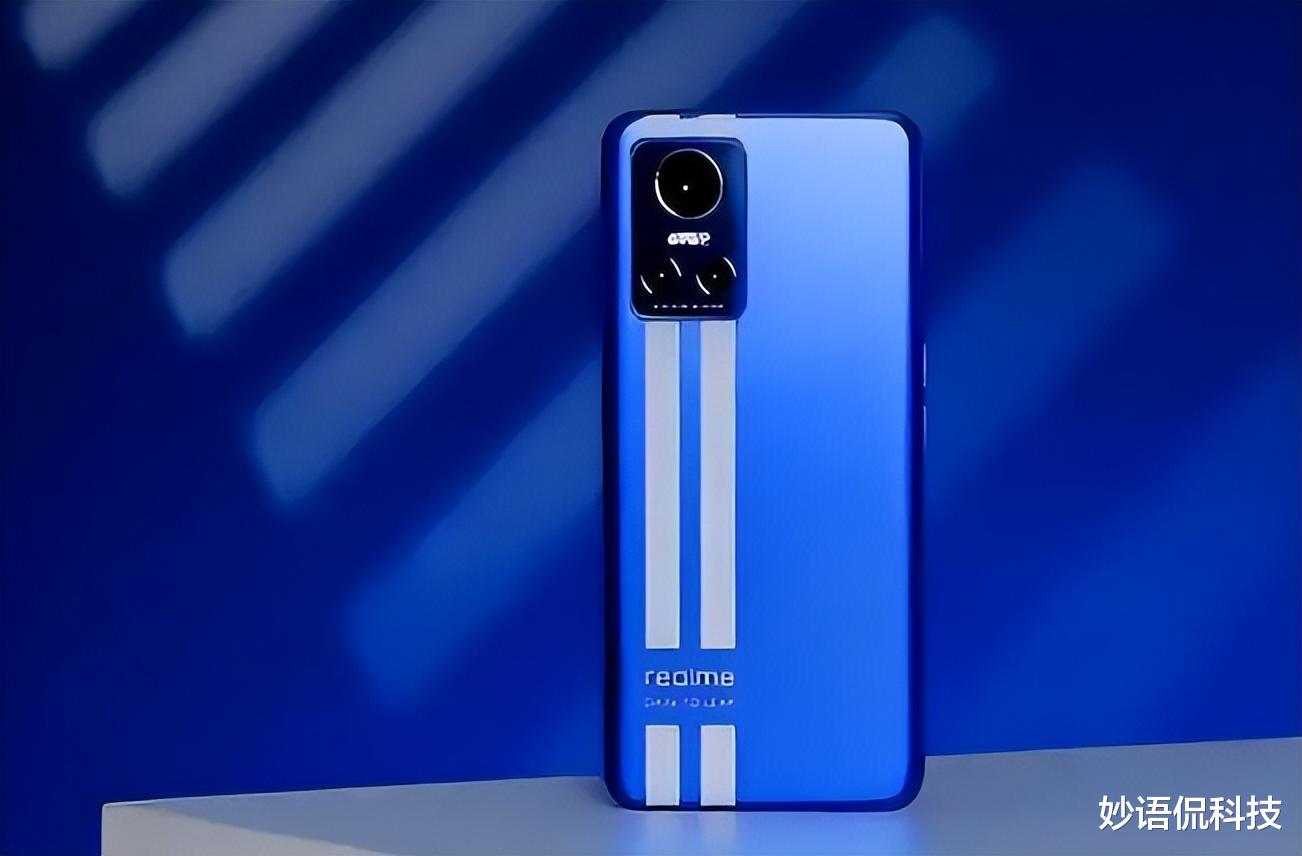 Python|150w快充+256GB,天玑8100跌到“红米价”,这下真香了