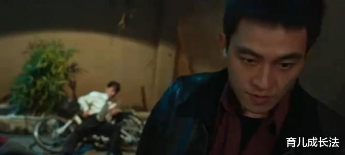 许半夏|虽没直接拍出来，但也在细节处体现着许半夏黑白通吃