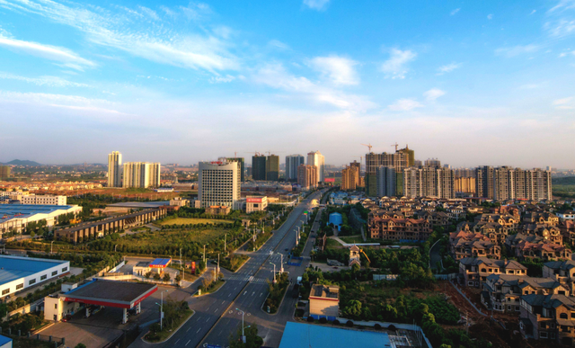 绿孔雀|湖南有个三线城市走红，风景秀美气候宜人，还被誉为“小南京”