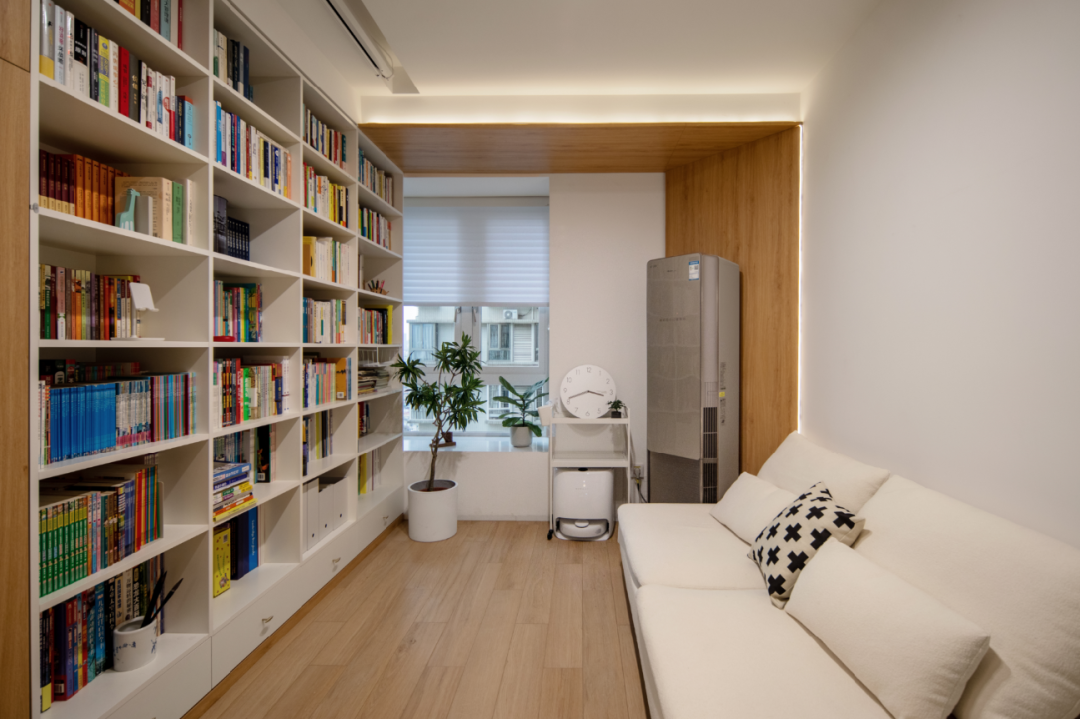 坚持“去客厅化”家居设计,减少了很多不必要的活动,真的爽歪歪