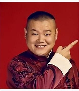 岳云鹏|砸挂口无遮拦？岳云鹏嘲讽国足被要求道歉，岳云鹏回怼不留情面