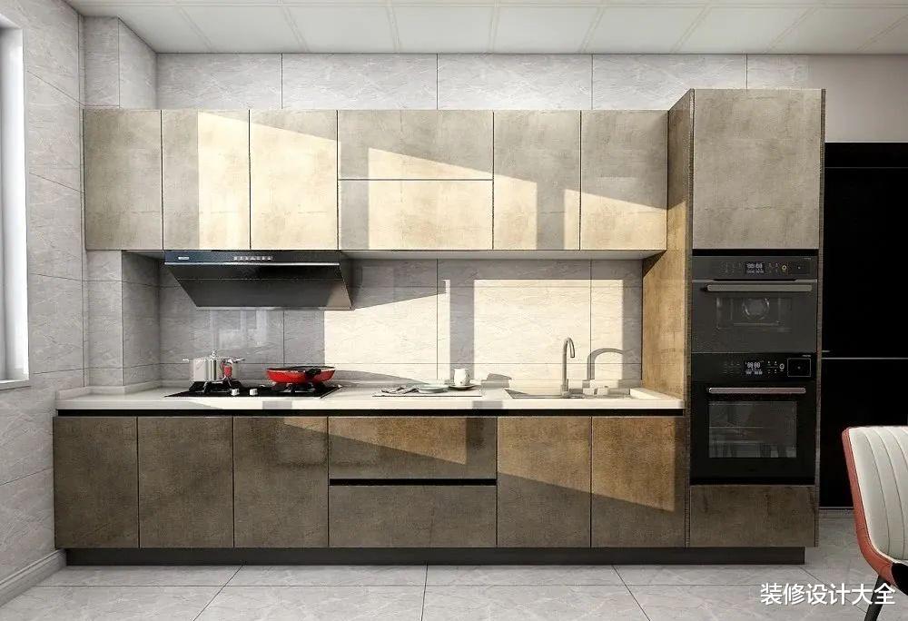 反对断舍离,70后阿姨坚持将厨房塞满,如今越用越顺手!