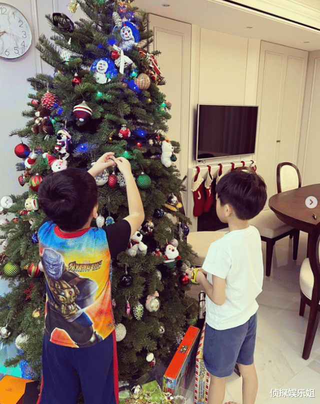 林志颖|林志颖老婆分享生活日常,Kimi陪两个弟弟玩耍,三兄弟同框超有爱