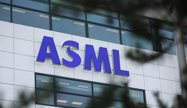 阿斯麦尔|公开称赞中国芯片产业，ASML选择“变脸”了