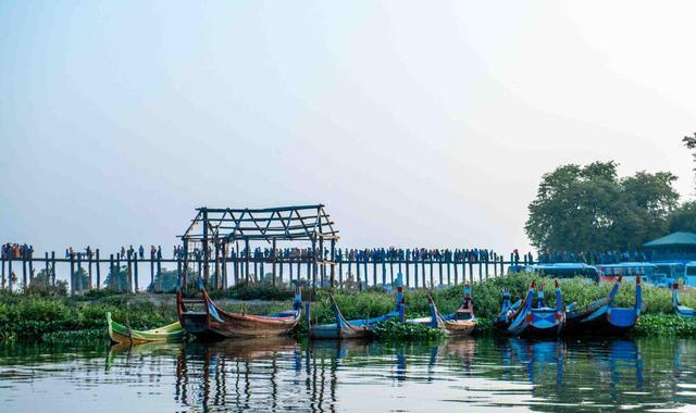 东南亚旅游|缅甸有座柚木做的桥，未使用一颗铁钉，是世界十大最美日落地之一