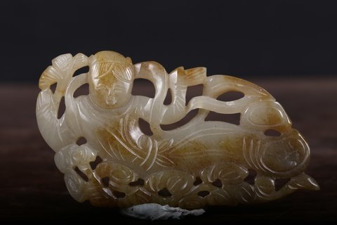 |旧藏，和田玉飞天仕女把件