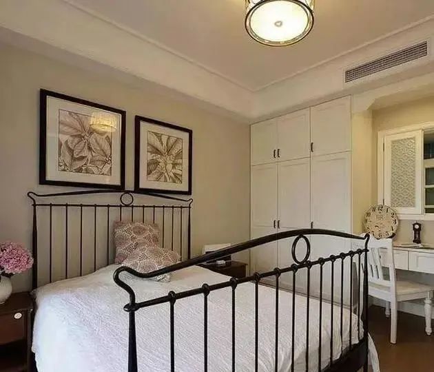 参观朋友新房,看到厨房冰箱忍不住笑了,这谁想出来的太聪明了!