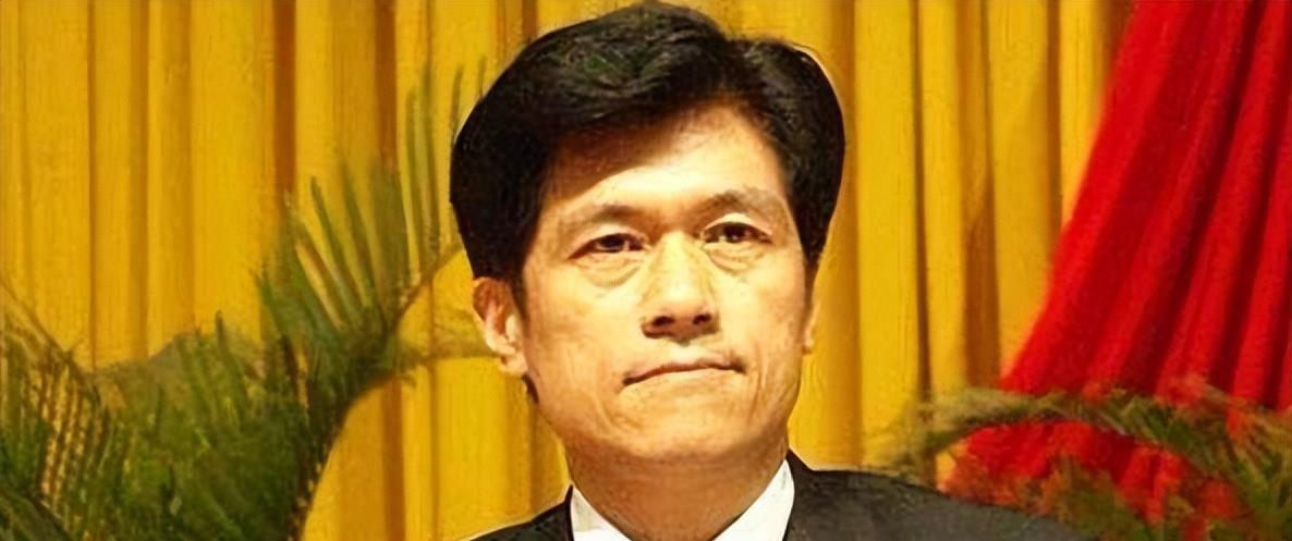 花心巨贪徐其耀:自曝与146名情人交往细节,为养情妇疯狂敛财
