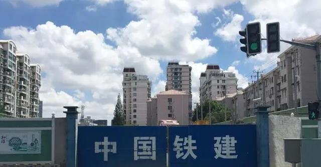 恒大|中铁也“扛不住”了！26.6亿甩卖恒大置业49%股份，从此再无瓜葛