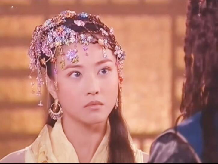 潘迎紫|强行扮嫩的阿姨们！让这6位女演员告诉你，超龄怎么演出少女感