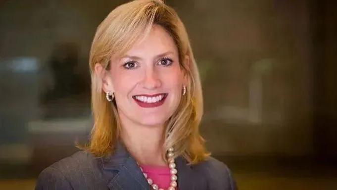 hr|苹果管理层重要调整！罕见外部招聘高管，首次增加CPO职位