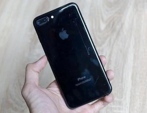 iqoo|真有手机厂商掏出了防弹衣的核心材质,做了一款手机