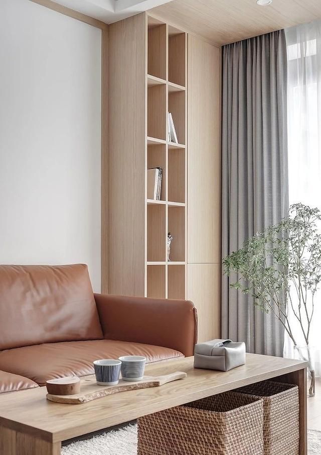 湖北：90后小姐姐的极简生活走红，100平新房装成原木风，太治愈