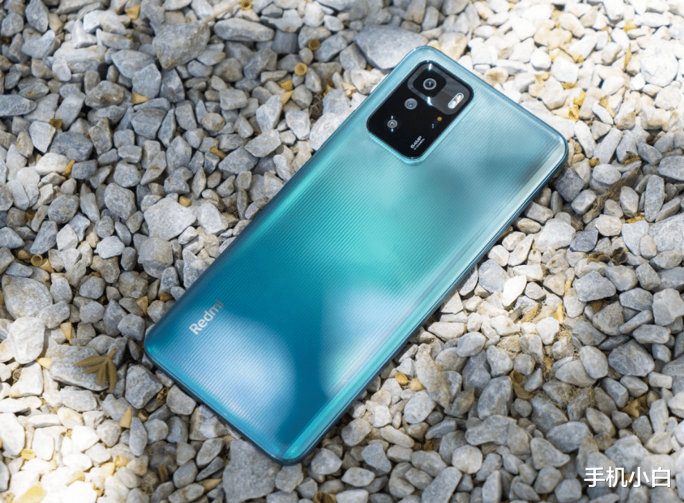 旗舰机|最近两年，为什么买千元机的人越来越多，这3个因素影响不容忽视