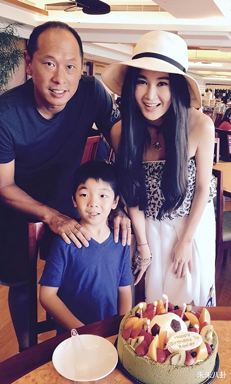 明星|11对丁克的港星明星，各有各的心酸，两位背叛原配偷偷生子