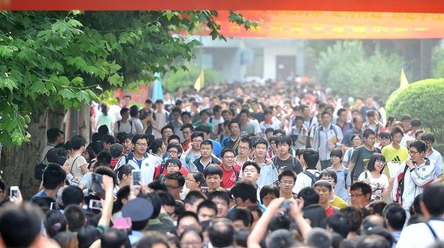 考研|从学校毕业之后必须要去考研吗?其实这4个专业不考研也没影响