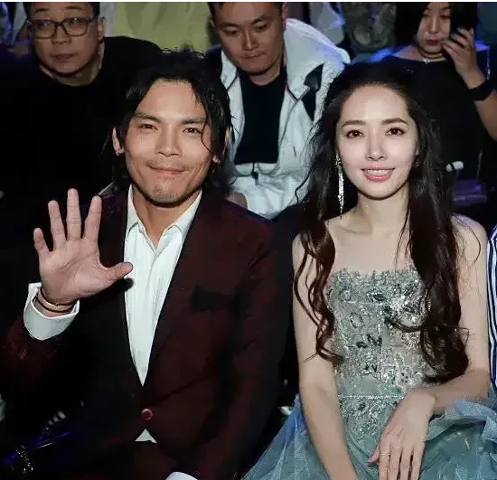 谢娜|郭碧婷,太硬气了!在大名鼎鼎的向家面前,都能如此傲娇的不低头