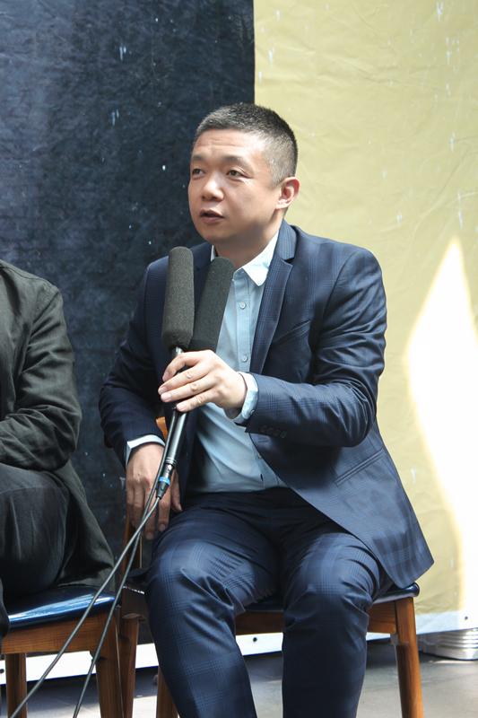 张龄心|和丈夫坚持丁克18年愁坏婆婆，35岁意外得子全家乐开怀