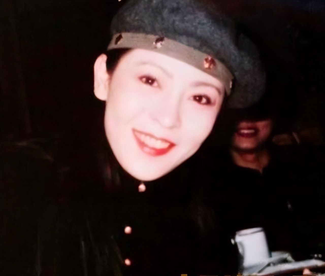 陈岚|嫁给向华强以前，陈岚到底是一个怎样的人?