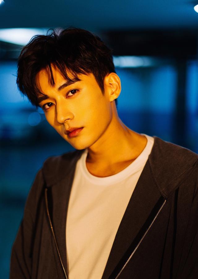 杨紫|杨紫和刘学义事件澄清,喂蛋糕是错位图,这和张雪迎事件性质不同