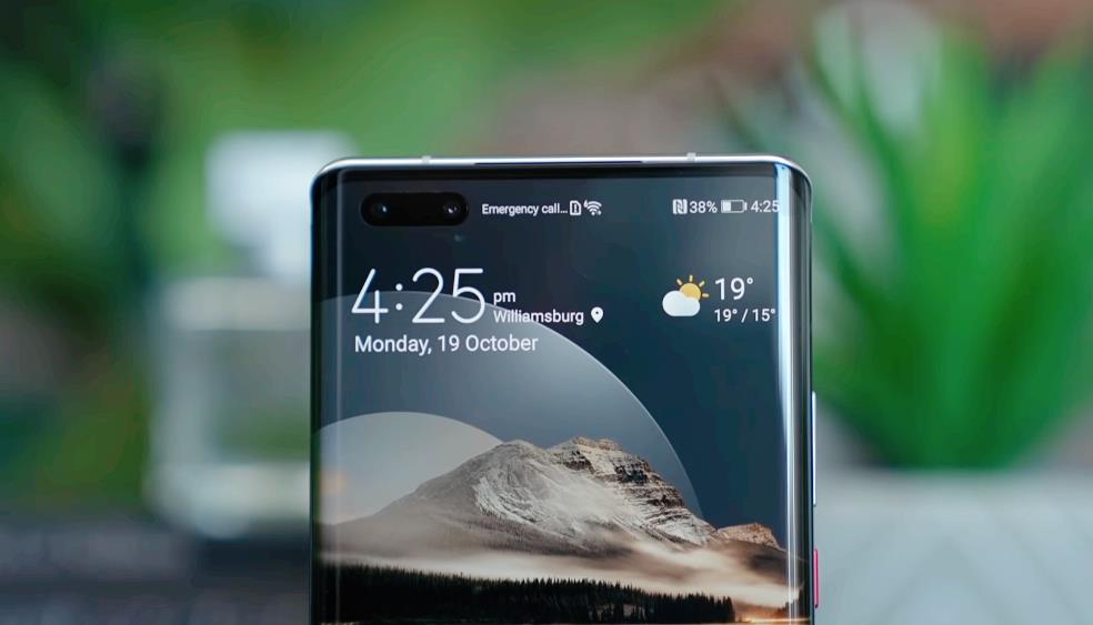 华为Mate40Pro|为何2020年老旗舰都下架了,而华为Mate40Pro不降价依然有人买?