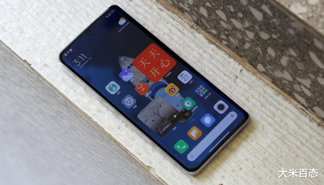 硬盘|从3799跌至2689元,又是典型的曲面屏+骁龙870,活生生跌至中档市场