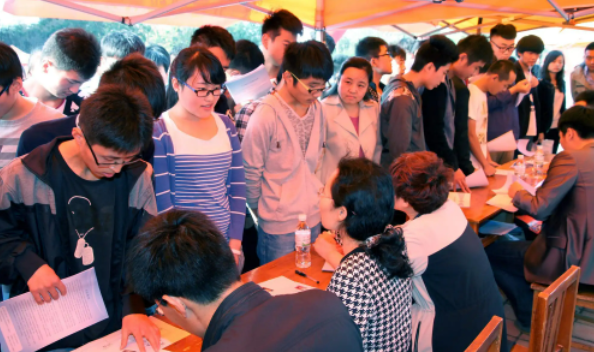 招聘|中国烟草再发招聘信息，年薪可达22万以上，面试通过就可上岗