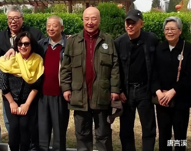 李连杰|李思：父亲是李连杰，母亲住在地下室10年，都说后妈女儿没我好看