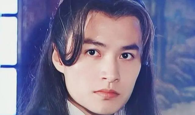 张晚意|《长相思》杨紫和老木打闹，张晚意有披发造型，檀健次的白衣很帅