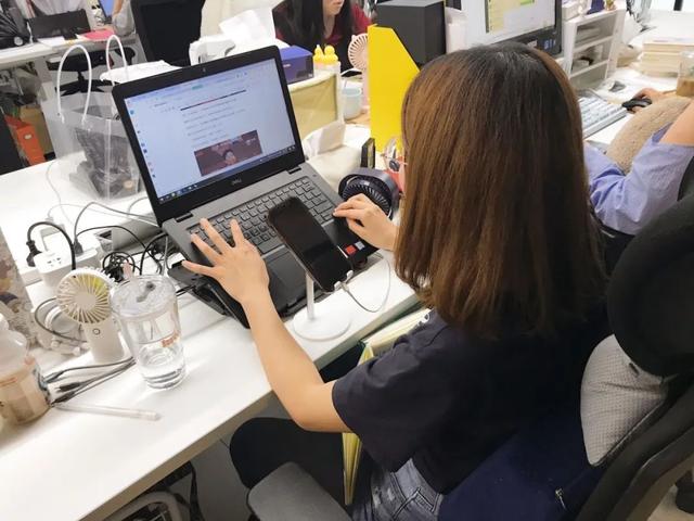 风扇|打工人看过来，这5件办公室好物，简直是拯救上班族的“神器”