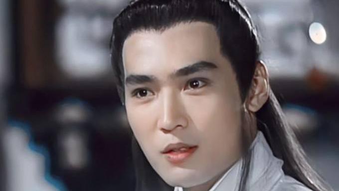 黄忆慈|敢问苍天饶过谁！盘点被岁月这把杀猪刀“砍过”的明星