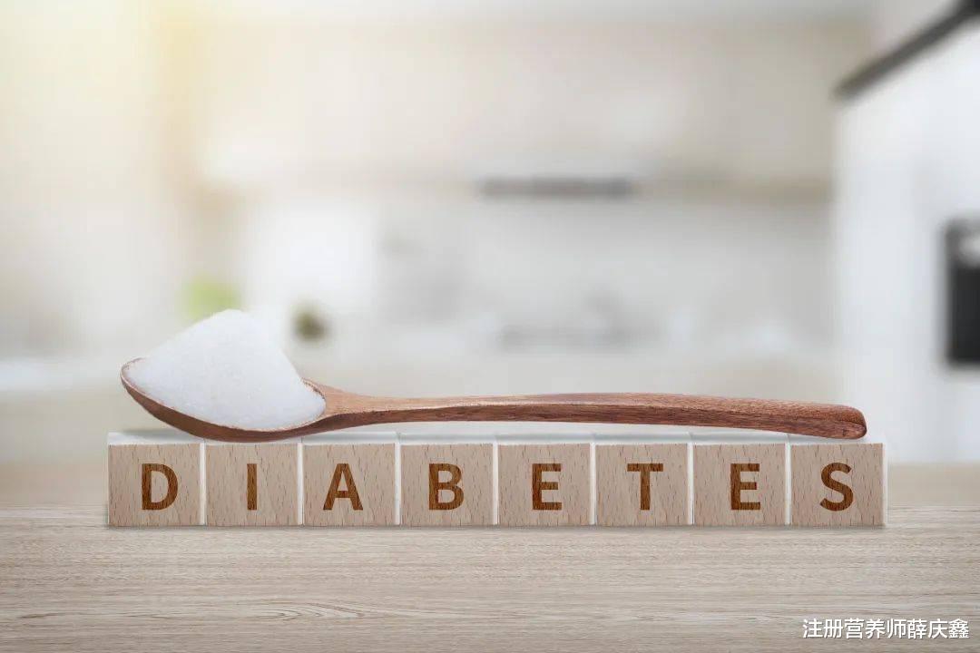 运动|我国每年约28万人因糖尿病足截肢，4类食物让血糖越吃越高！
