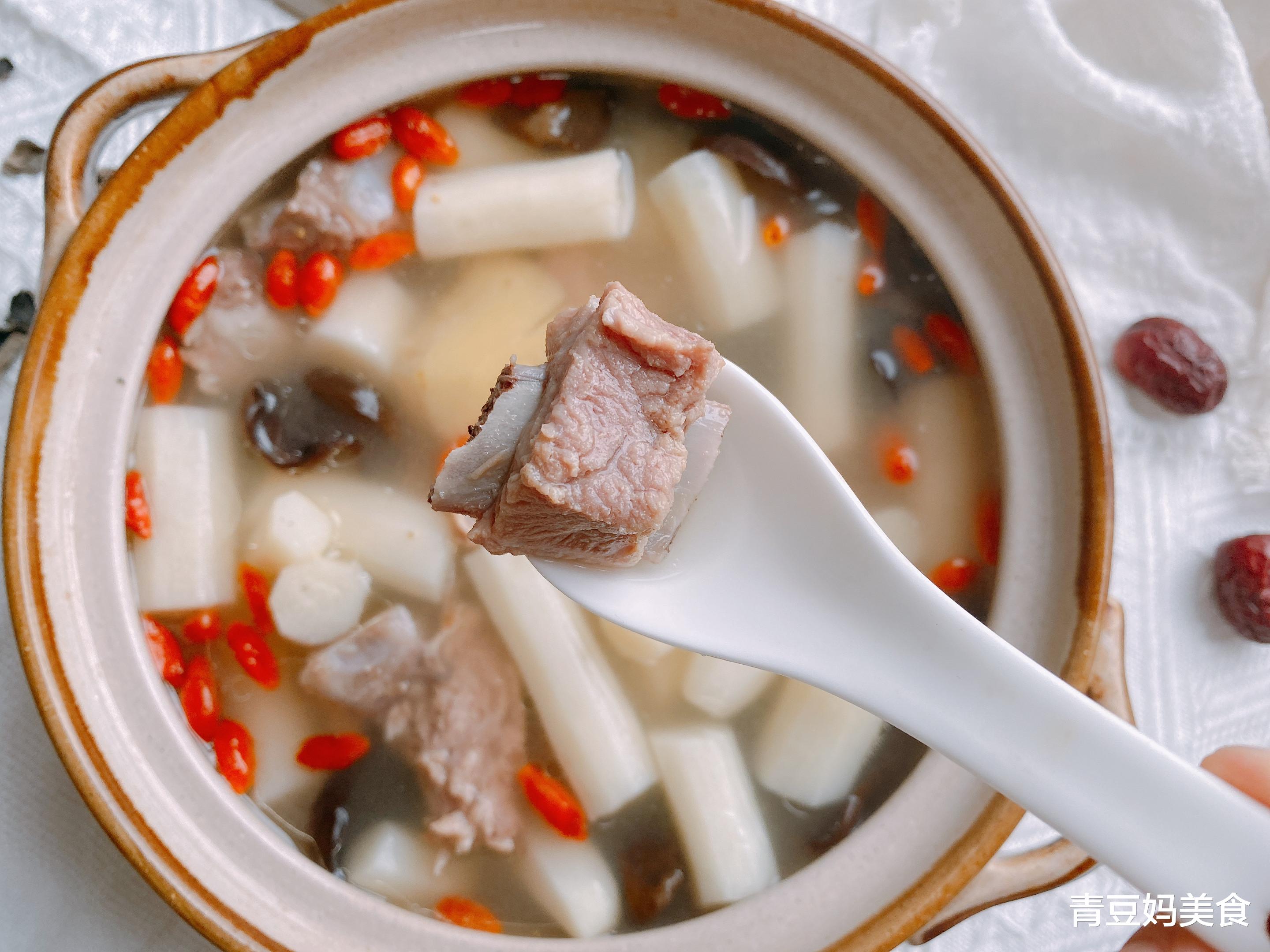 山药排骨汤|秋季"平补"多喝这碗汤,味道清甜鲜美,润秋燥补水分,好处